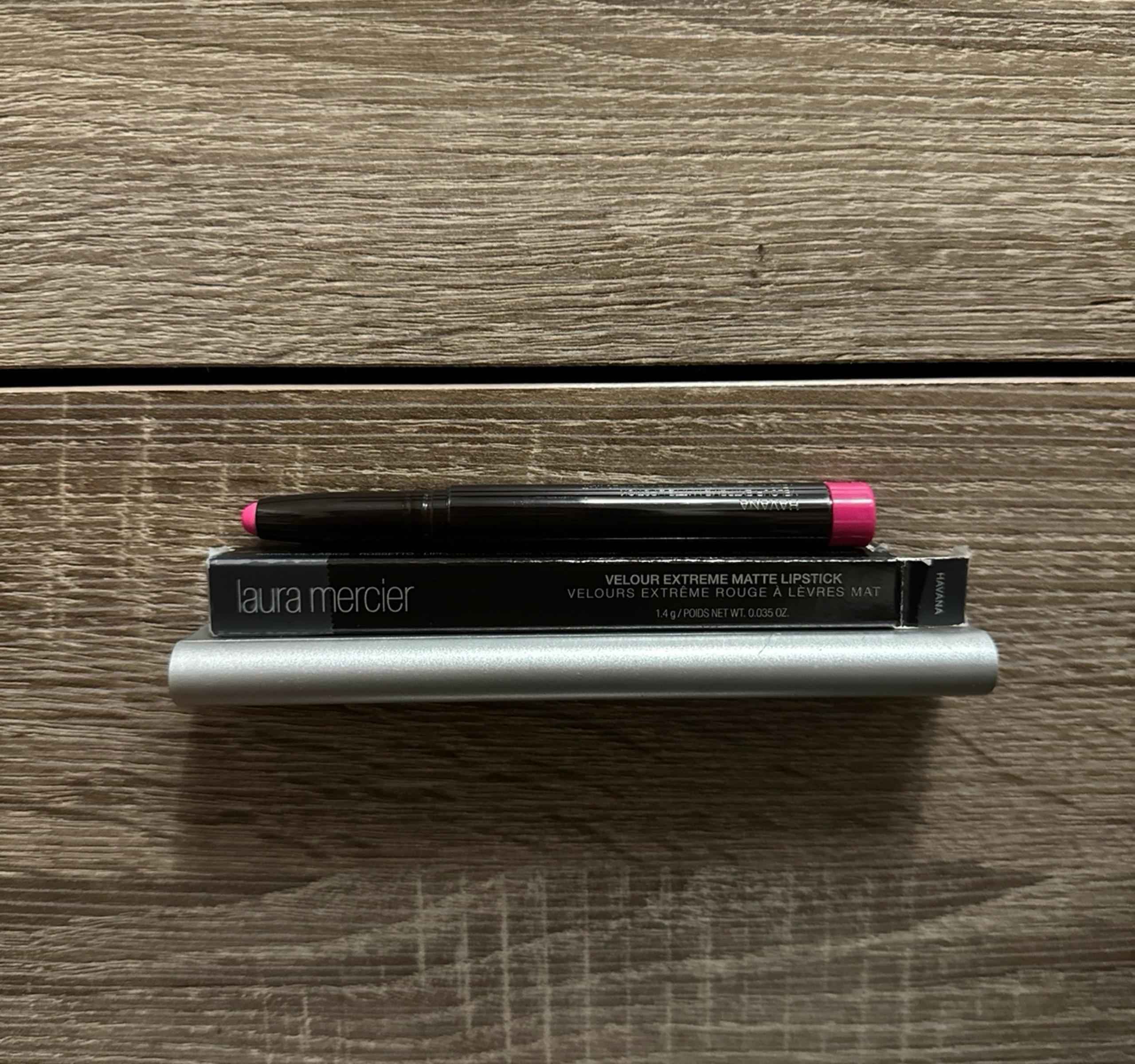 Laura Mercier Velour Extreme Lipstick