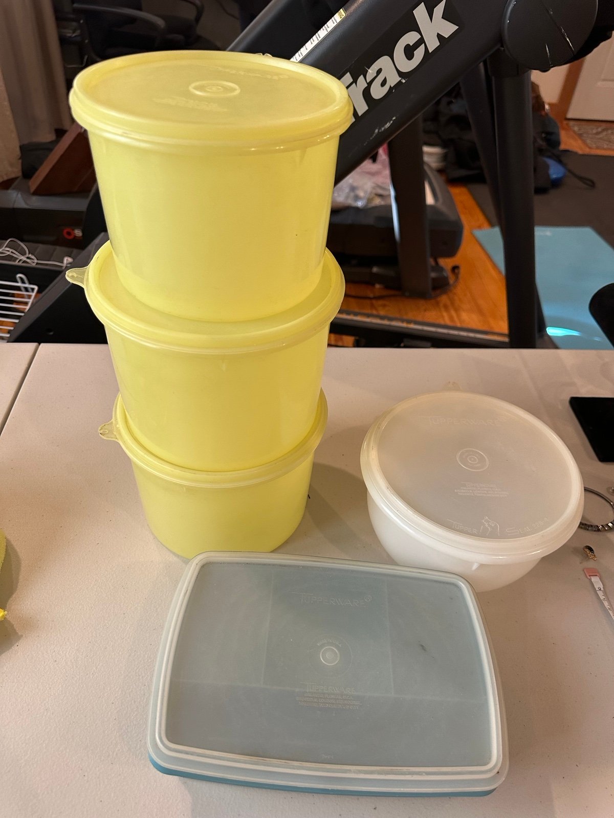 Vintage Tupperware 11 piece Lot