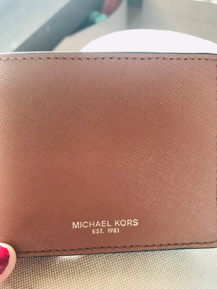 michael kors wallet