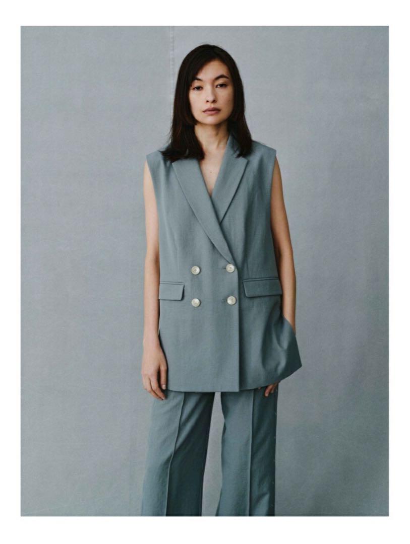 RBS/Side Tuck Pants / RBS/Back Open Sleeveless Jacket