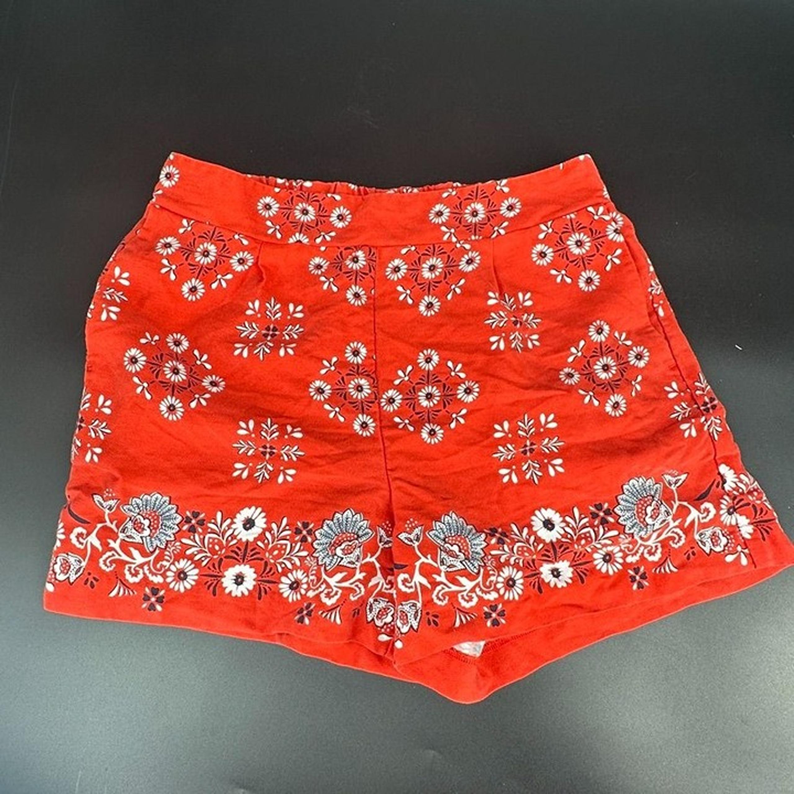 Ann Taylor Pull On Shorts Size 8 Orange White Navy Floral Paisley Lyocell