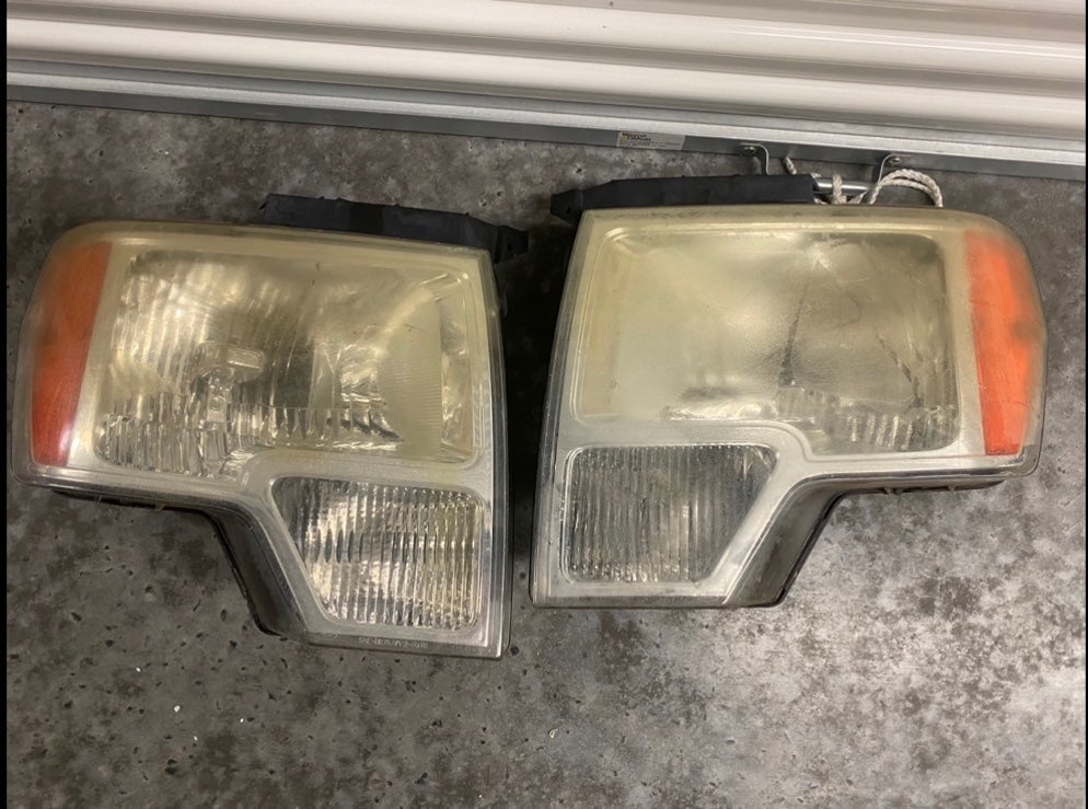Ford F150 OEM Headlights 2009-2014 LH & RH Pair 9L34-13005-B, 9L34-13006-B