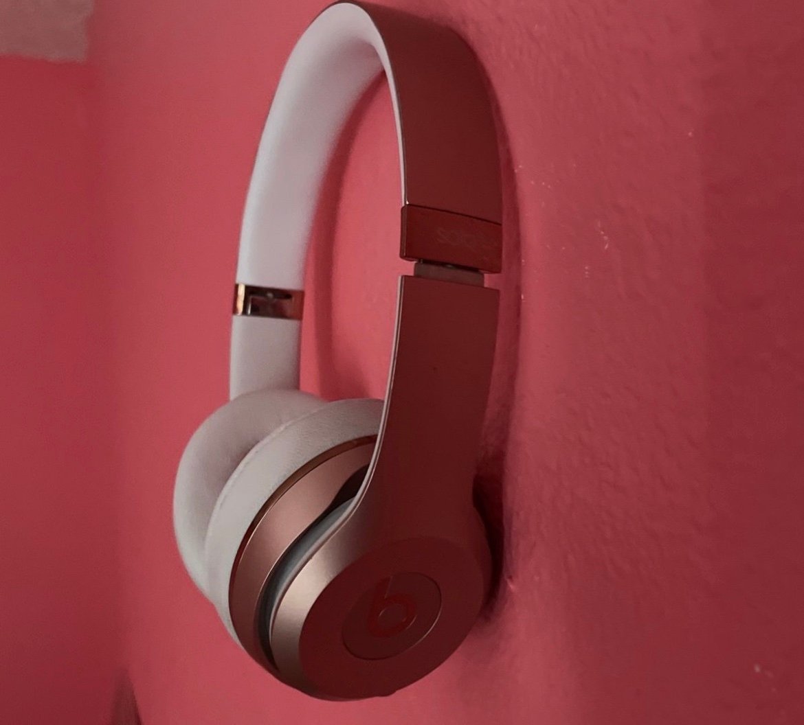 Beats by Dr. Dre Beats Solo³ Wireless in Rose Gold