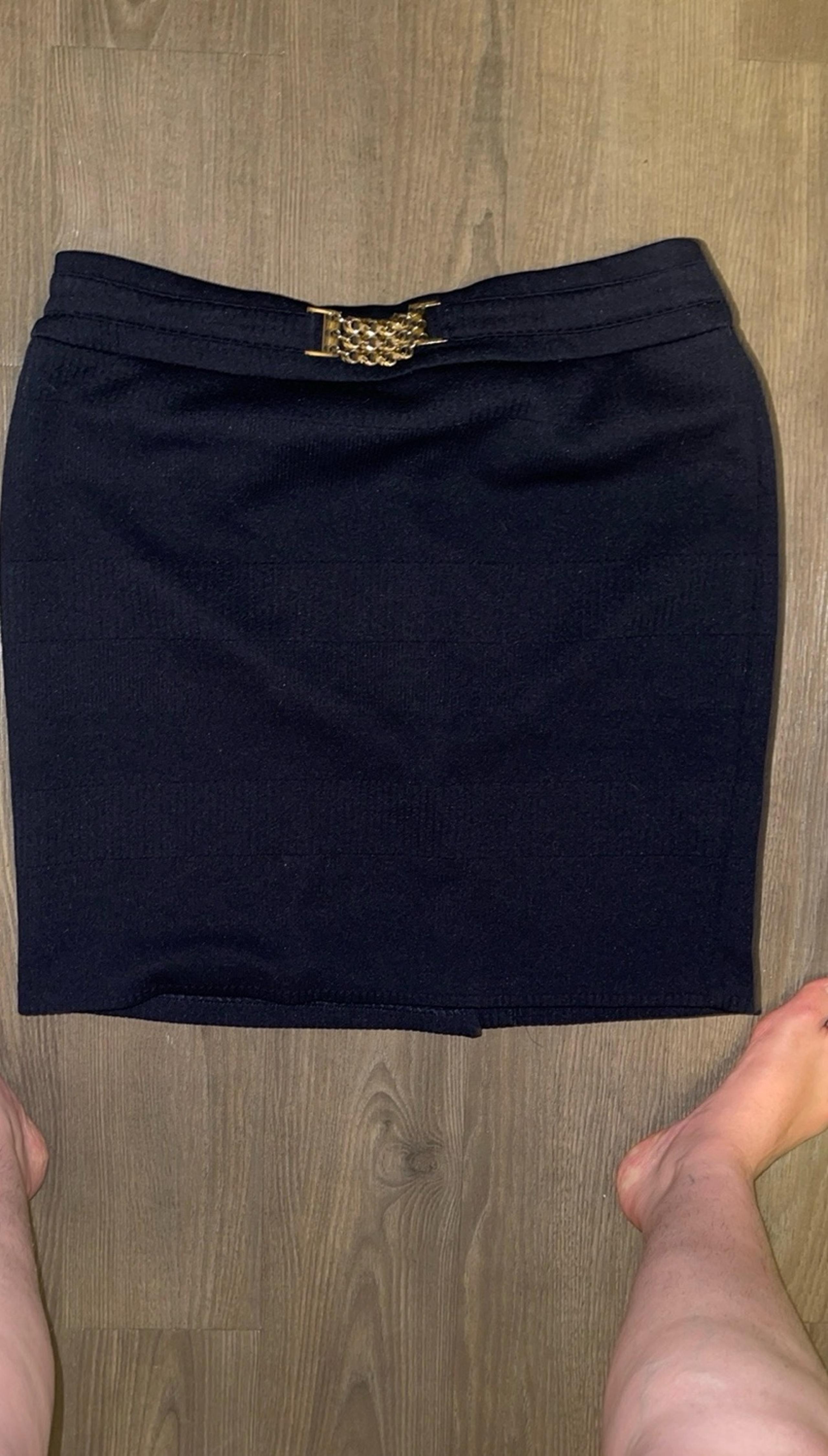 Navy xl mini pencil skirt with gold buckel