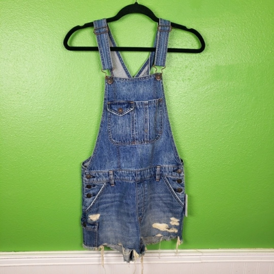 NWT American Eagle Outfitters Women's Distress Short Overalls Size XS