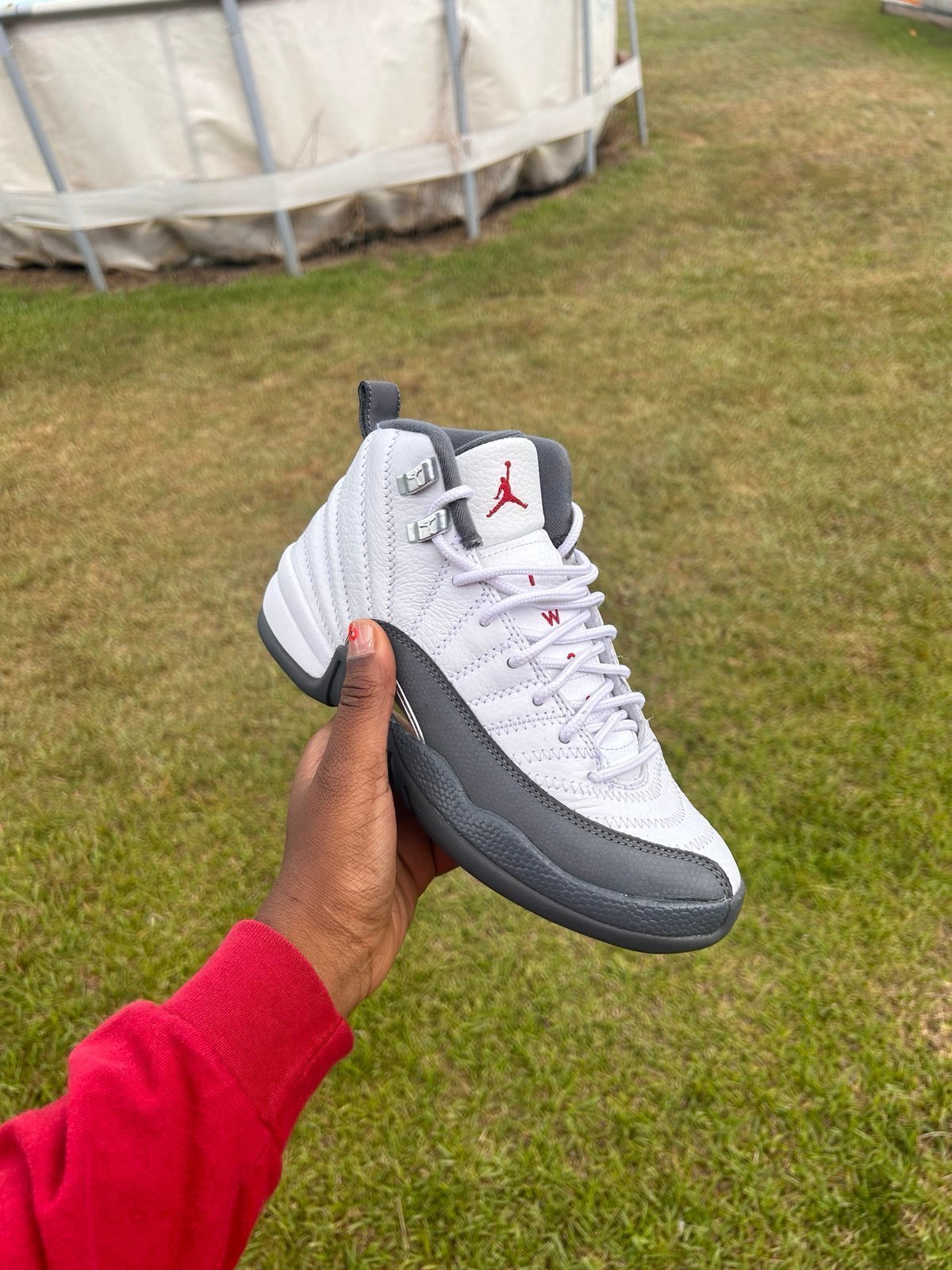 Jordan 12 Retro White Dark Grey (GS)