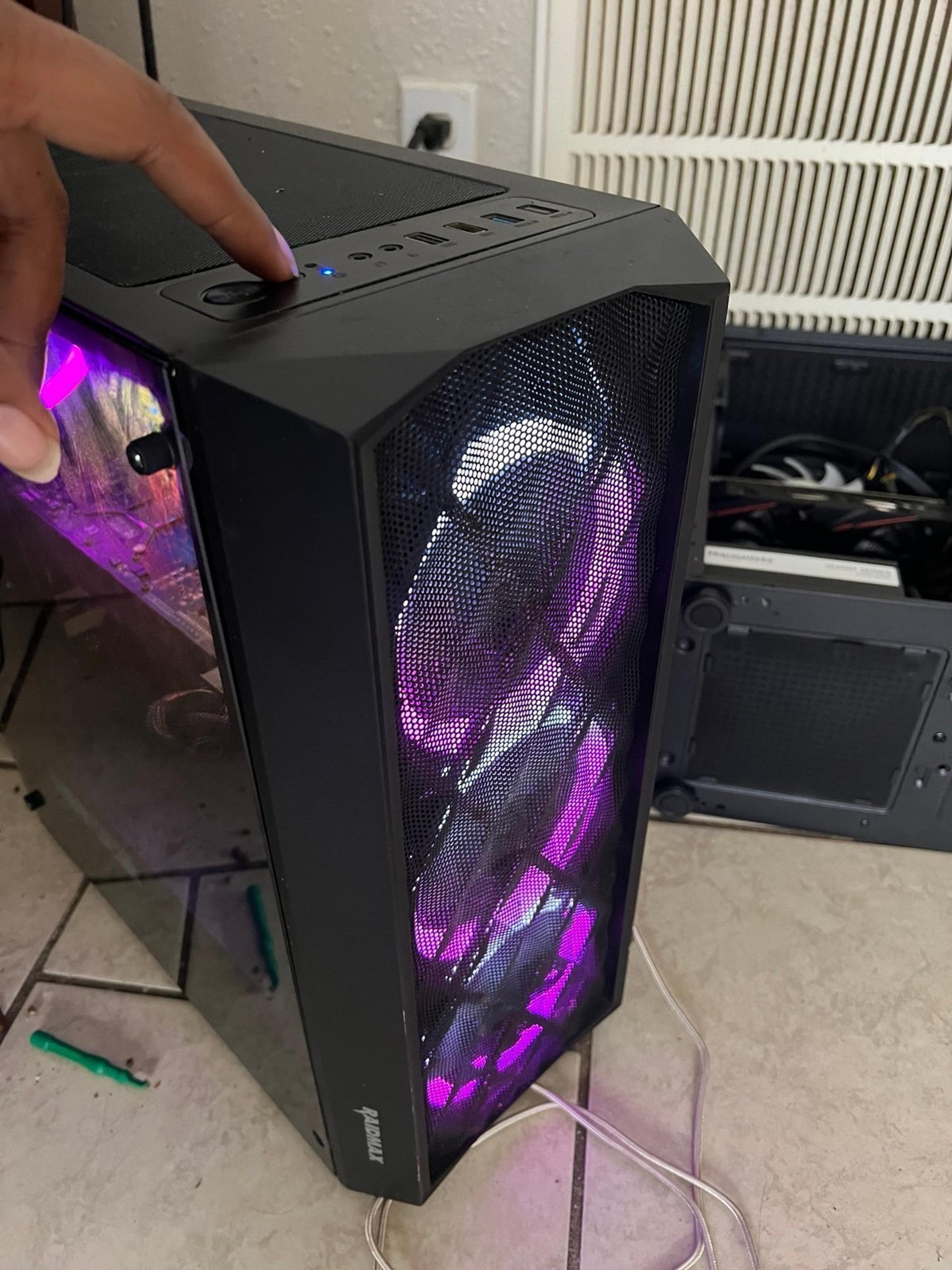 Rx5700 gaming pc