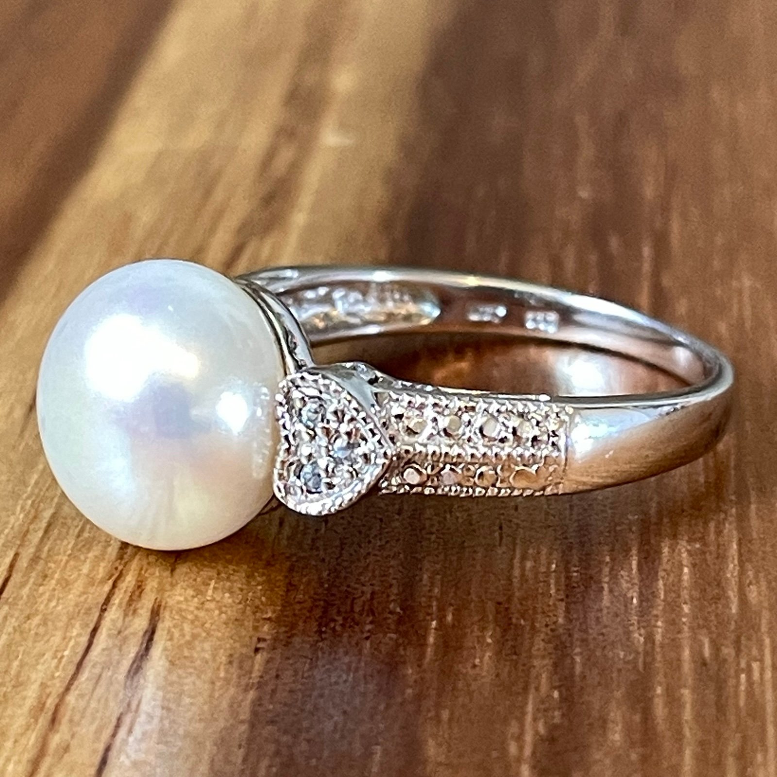 Freshwater White Pearl Lux 925 CN Sterling Silver Size 10 1/2”
