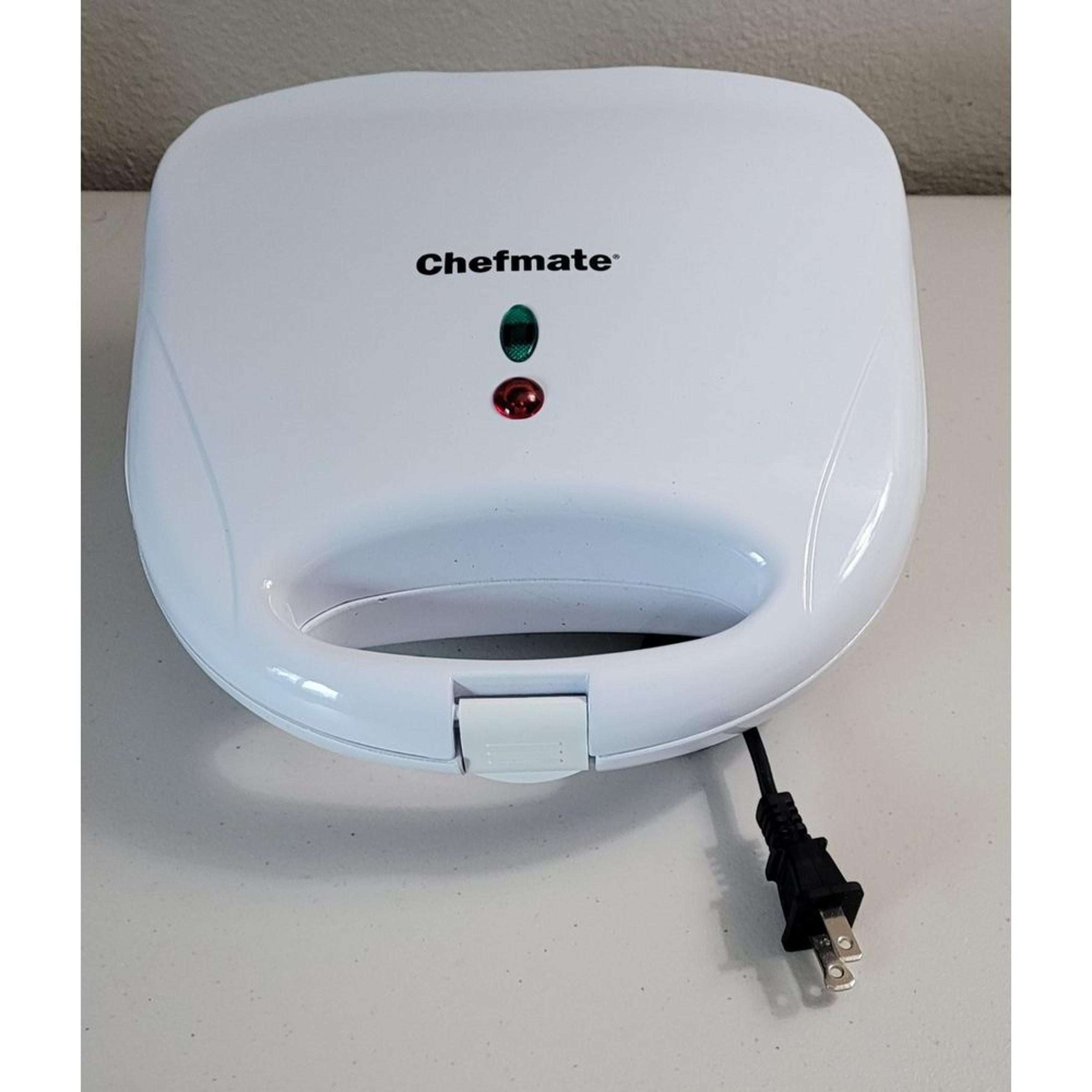 Chefmate 2 Slice Sandwich Maker NEW - Stands Upright for Compact Storage