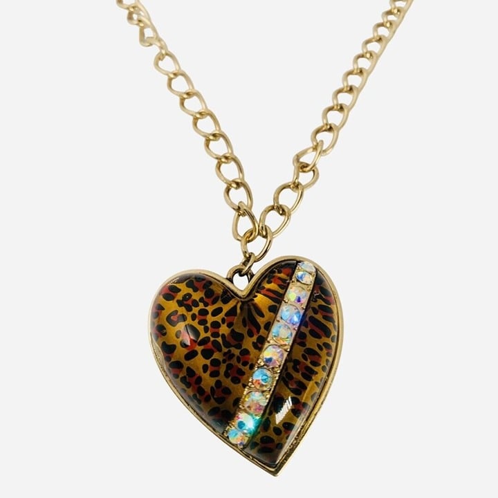 Betsey Johnson STATUS Crystal Leopard Lucite Puffy Heart Pendant Necklace 21