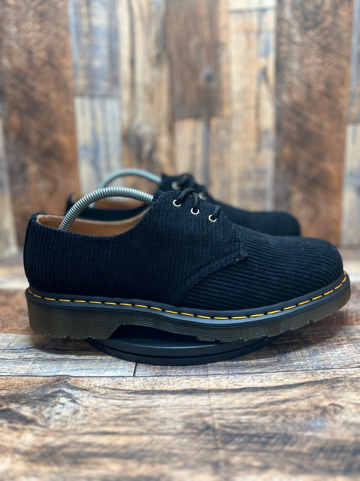 NEW Dr. Martens 1461 Oxford LA004 Black Duchess Corduroy Boots Shoes Men’s 10 NEW Dr. Martens 1461 Oxford LA004 Black Duchess Corduroy Boots Shoes Men’s 10