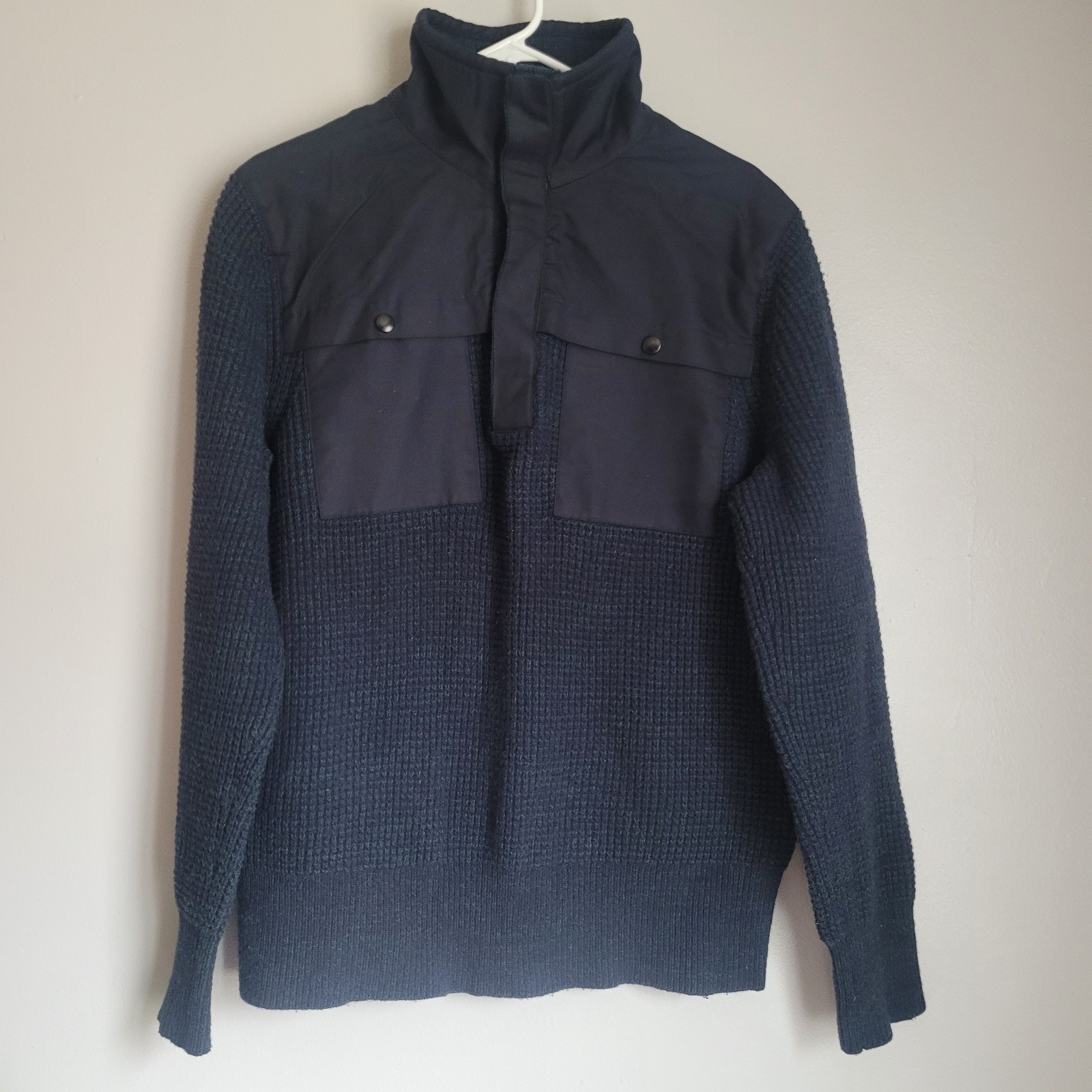 Banana Republic Mernio Extra Fine Wool Blend Knit Quarter Button Sz L