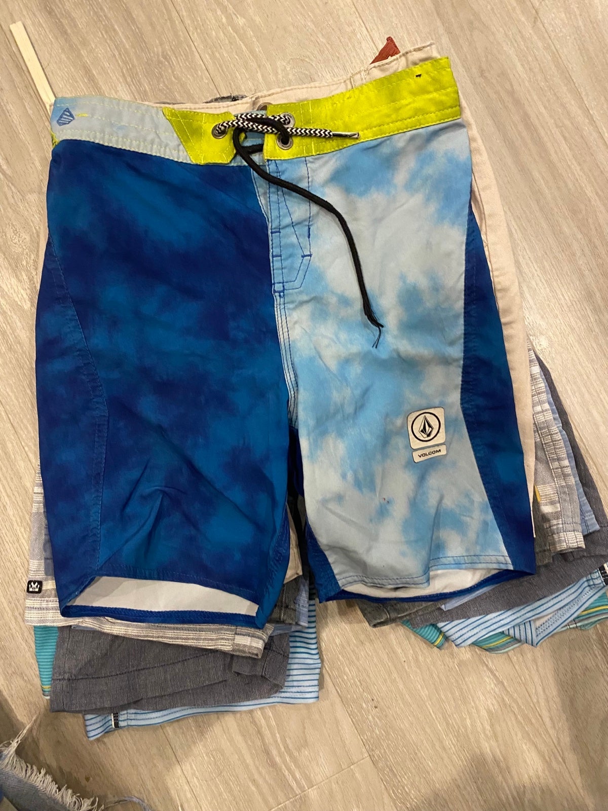 Bundle of shorts (size 7s)