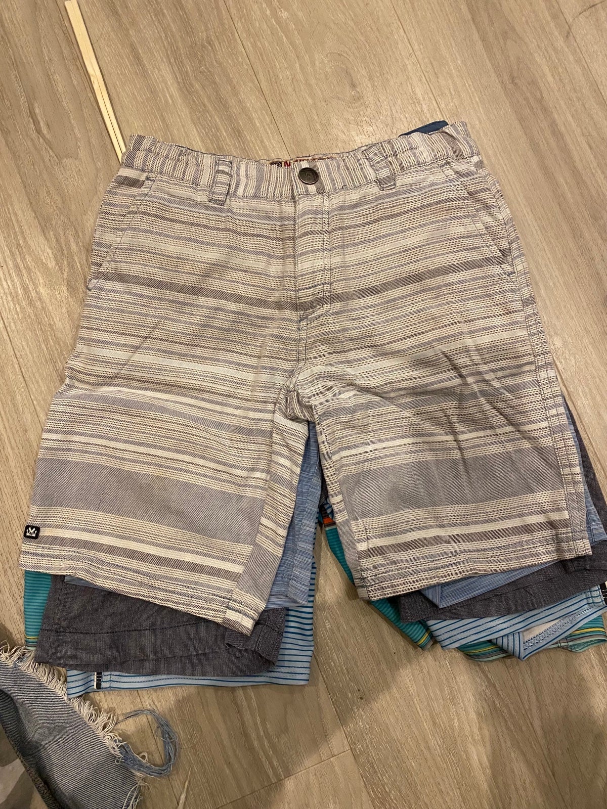 Bundle of shorts (size 7s)