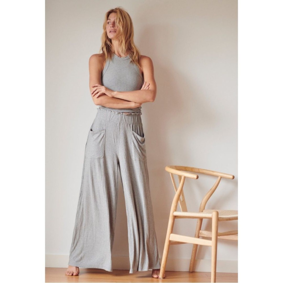 Free People Movement Grey Blissed Out Wide Leg Pants Size Small Athleisure Comfy