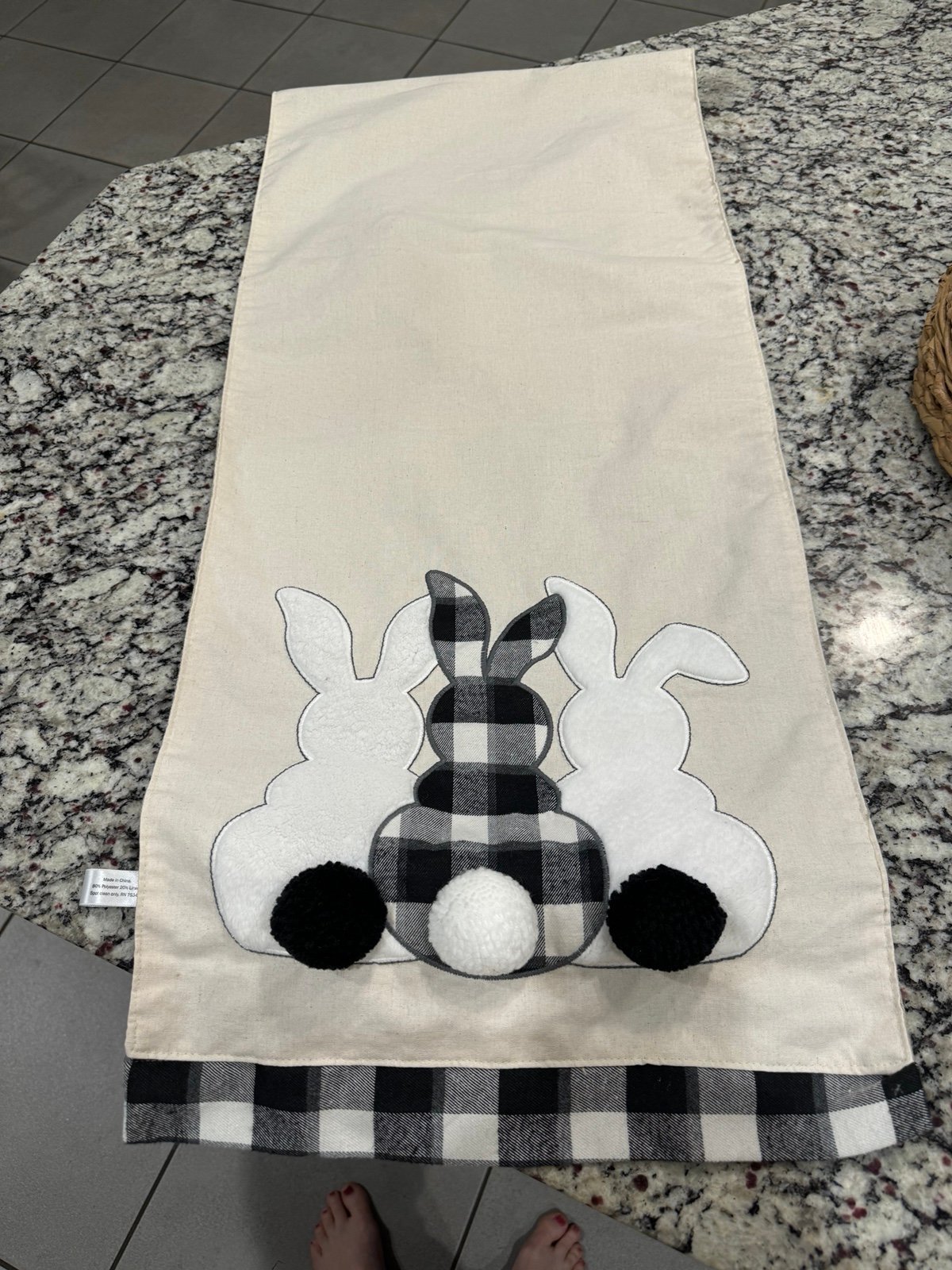 Cotton & Co Bunny table runner