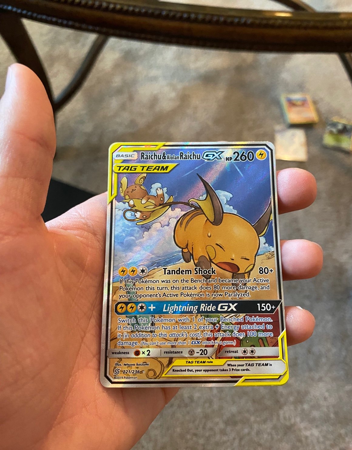 Pokémon TCG Raichu & Alolan Raichu GX