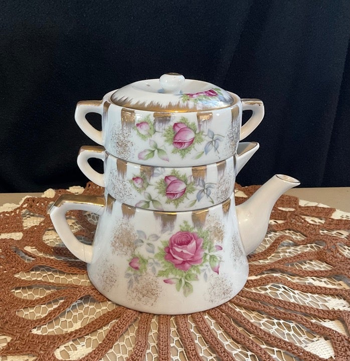 Royal Kelvin Fine China Stackable Tea Pot Gold and Pink Victorian Roses