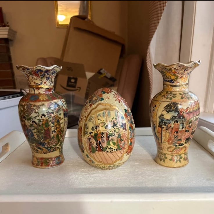Vintage Chinese Vases