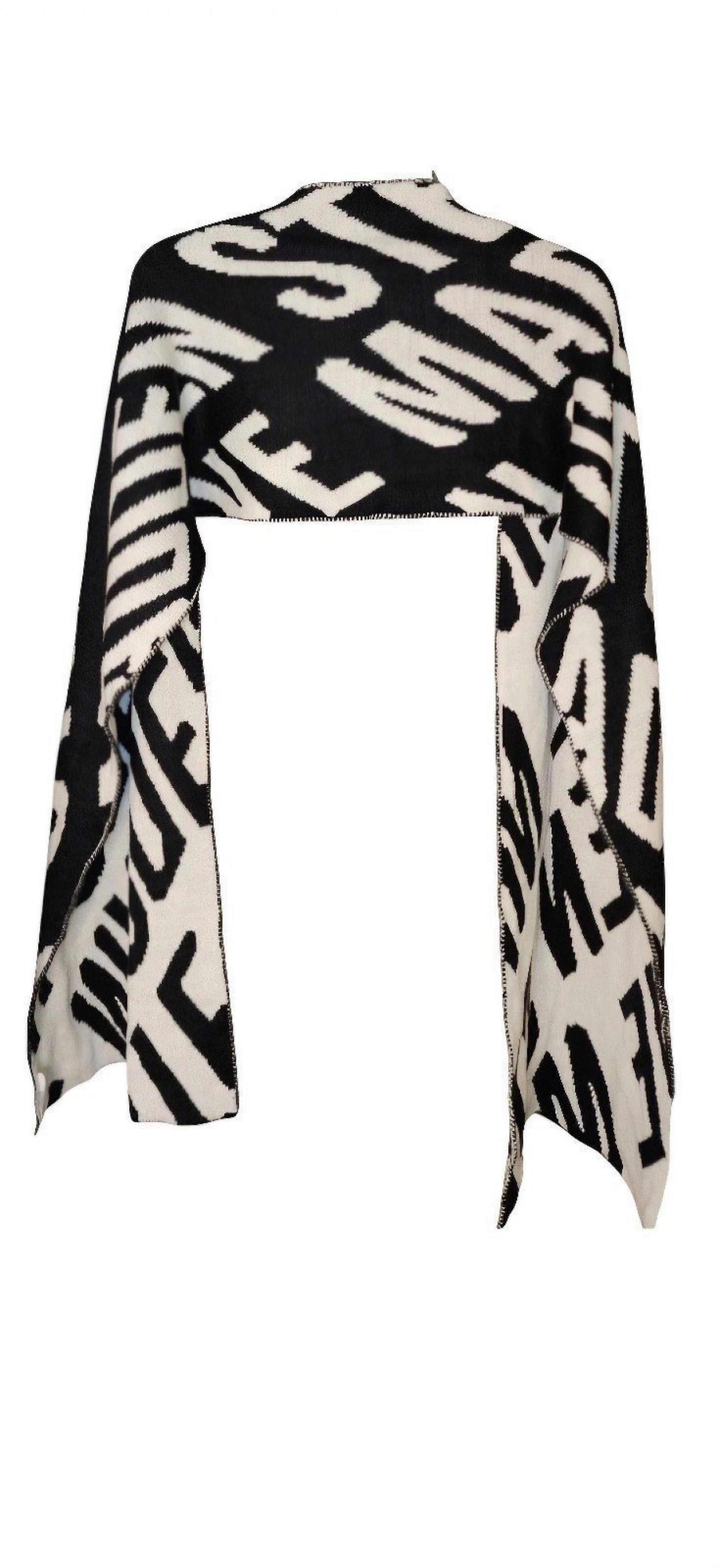 Steve Madden scarf