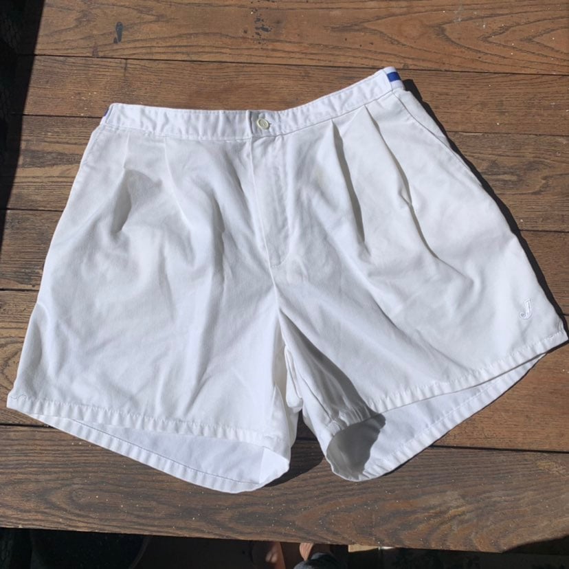Vintage 80s Jantzen white cotton pleated leisure shorts
