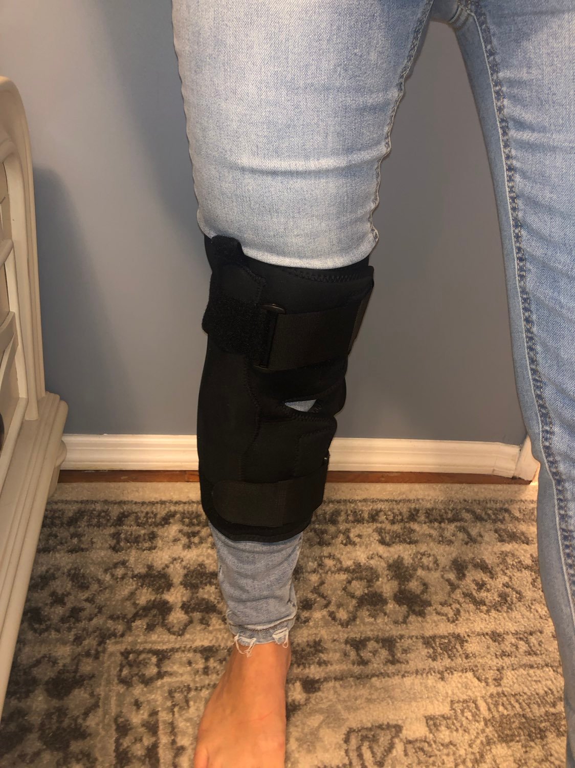 Knee Brace