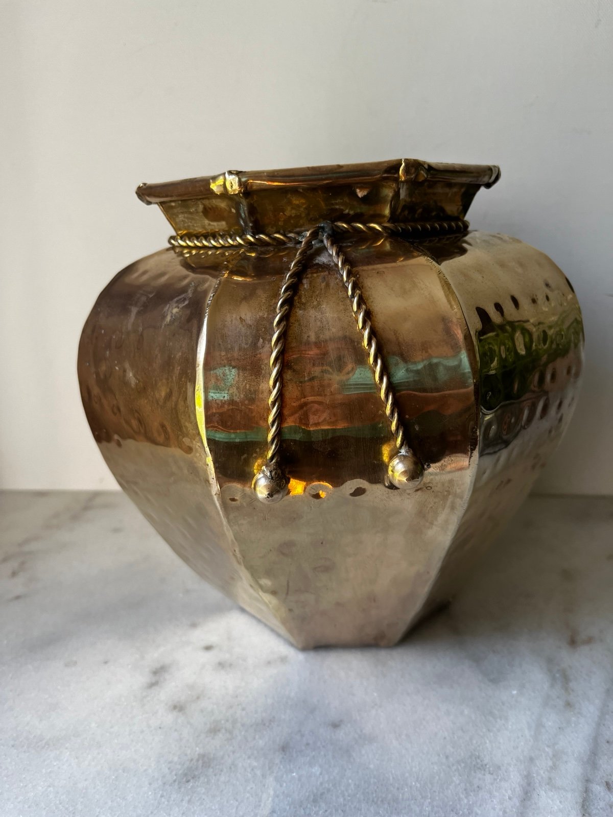 Vintage Decorative Brass vase Planter Ruffled Top Rope Cord Tassel Trim