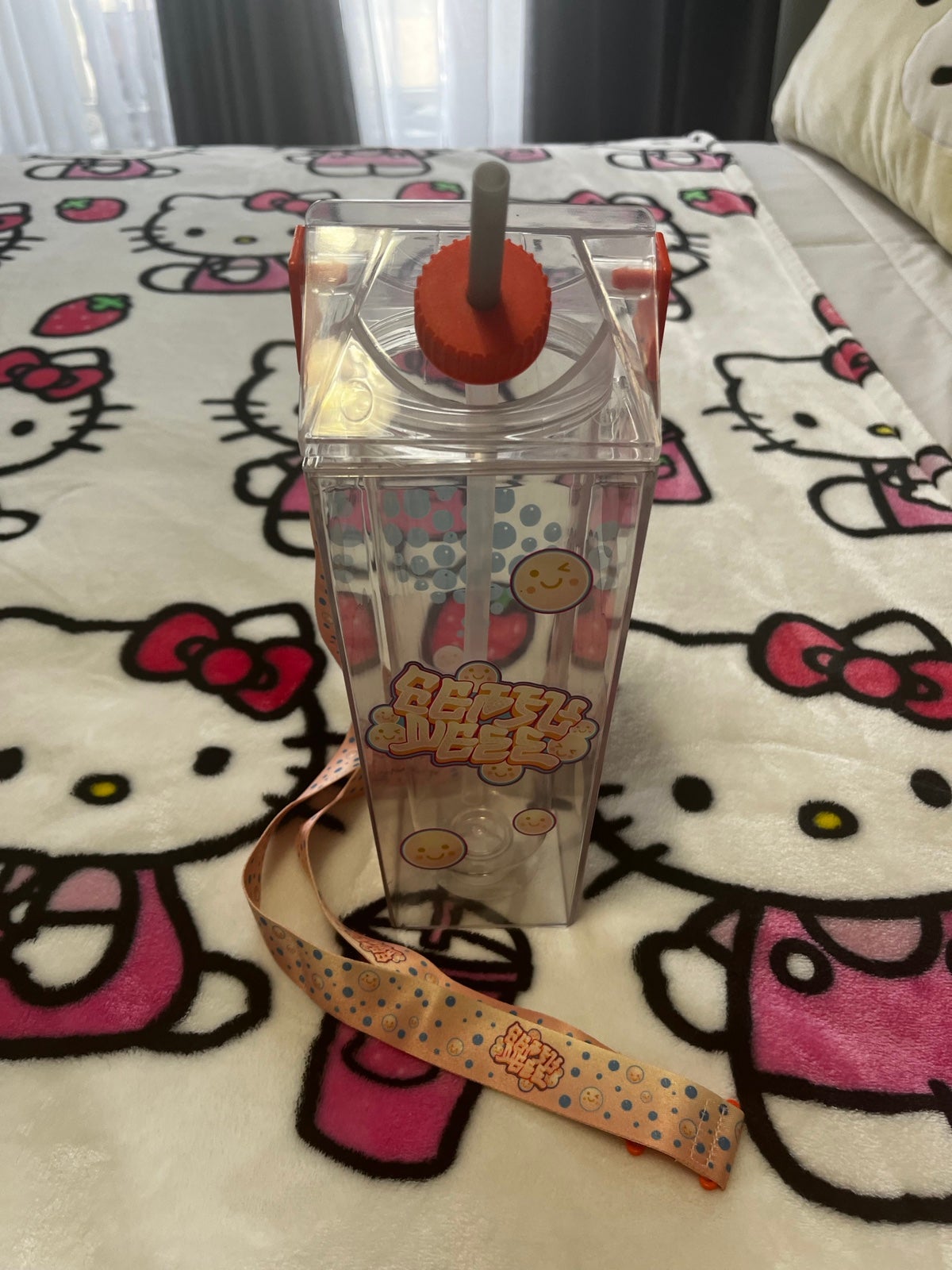 Milky Fizz Sipper Cup