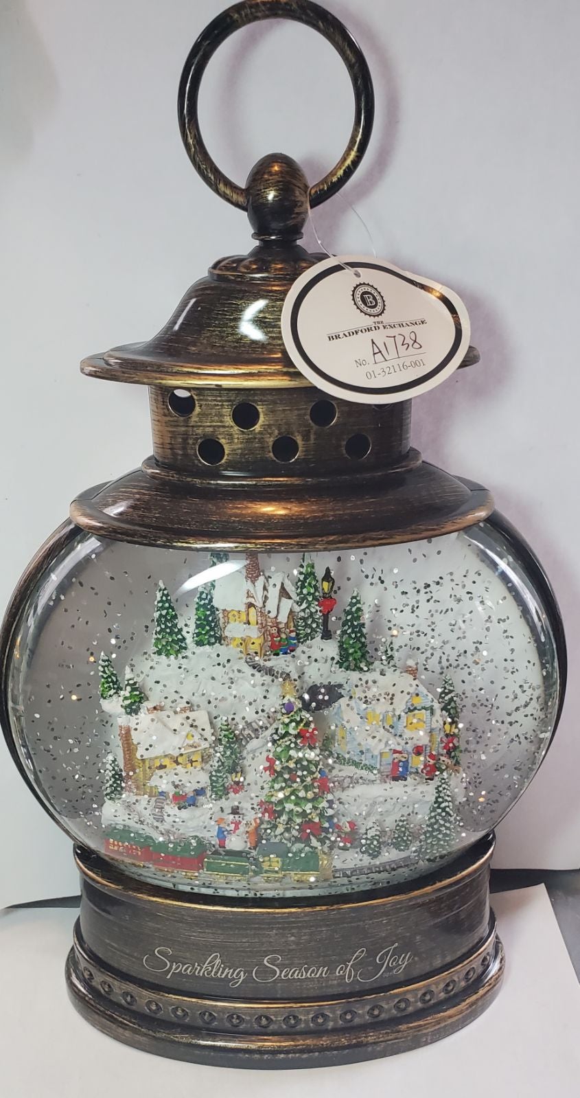 Thomas Kinkade sparkling Season of Joy S