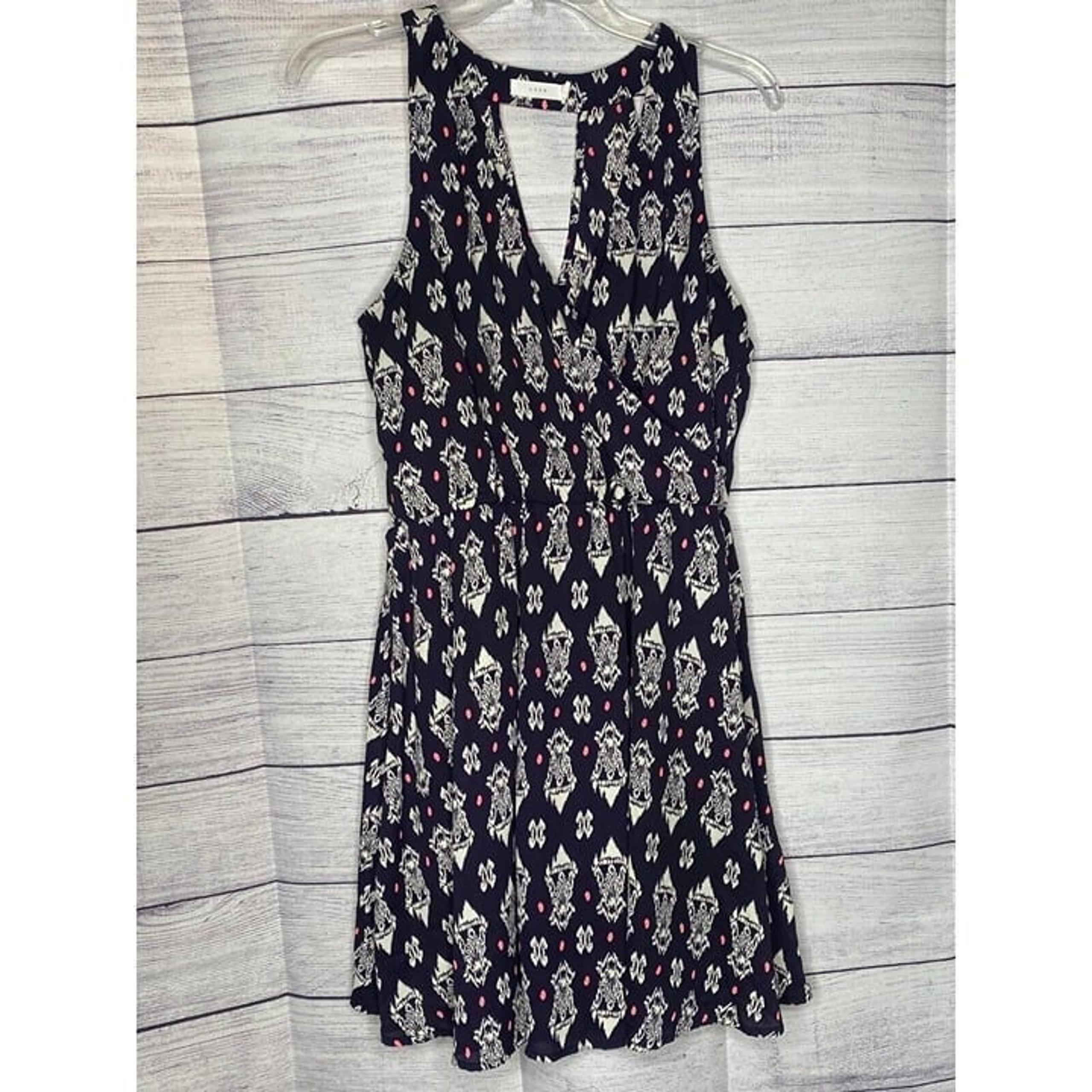 Women's NWOT LUSH navy blue, white, pink lined dress size large Women's NWOT navy blue, white, pink lined dress size large - Lush