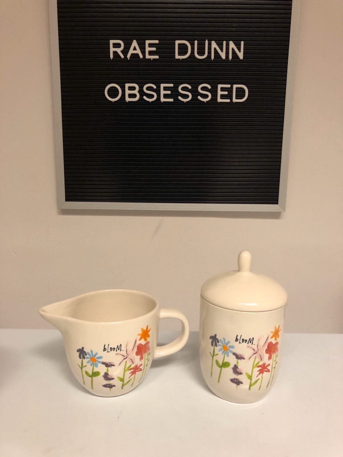 Rae Dunn BLOOMLINE Cream & Sugar Set