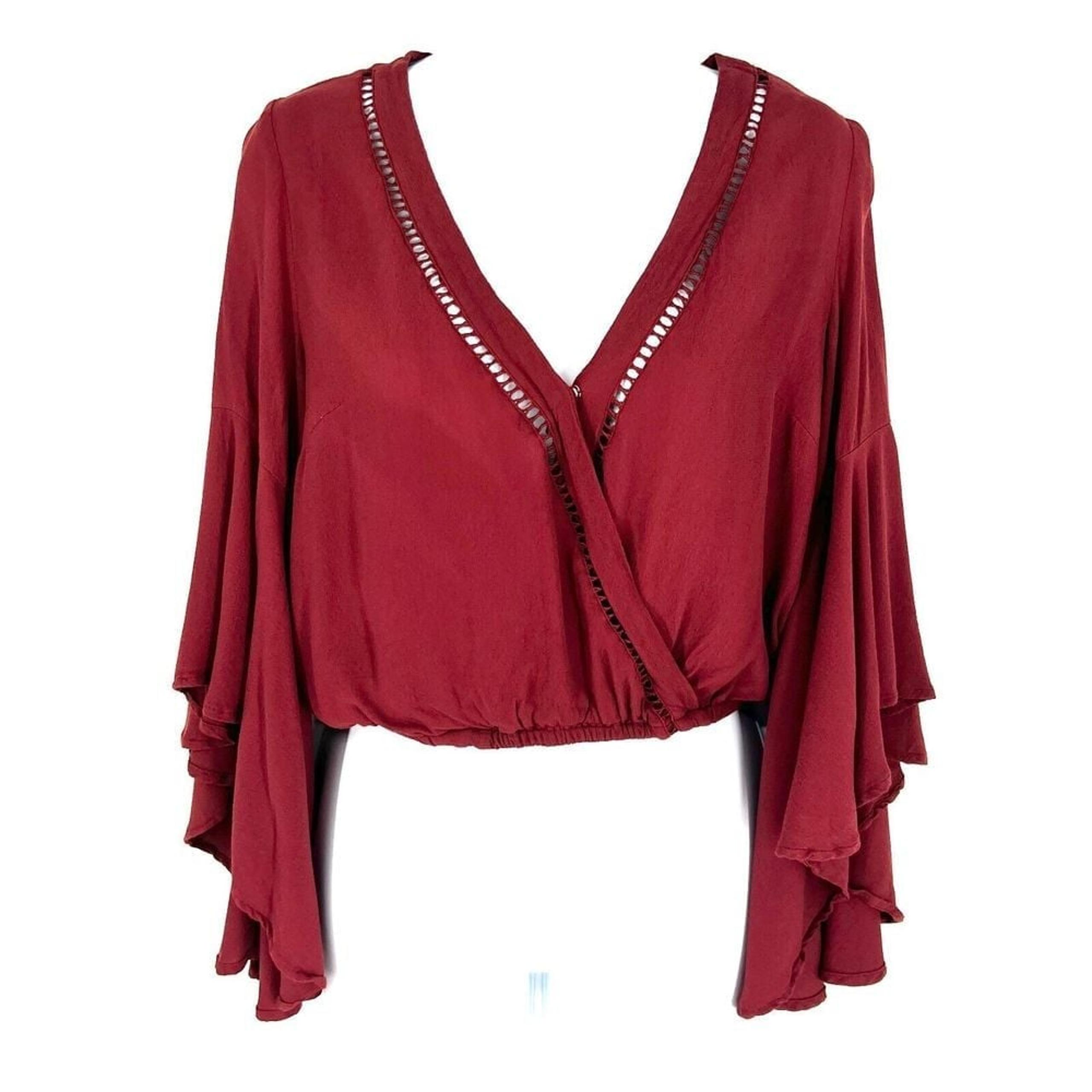 LE LIS Blouse Top Womens Size S Crop Bell Sleeve Red Surplice Neckline Ruffle