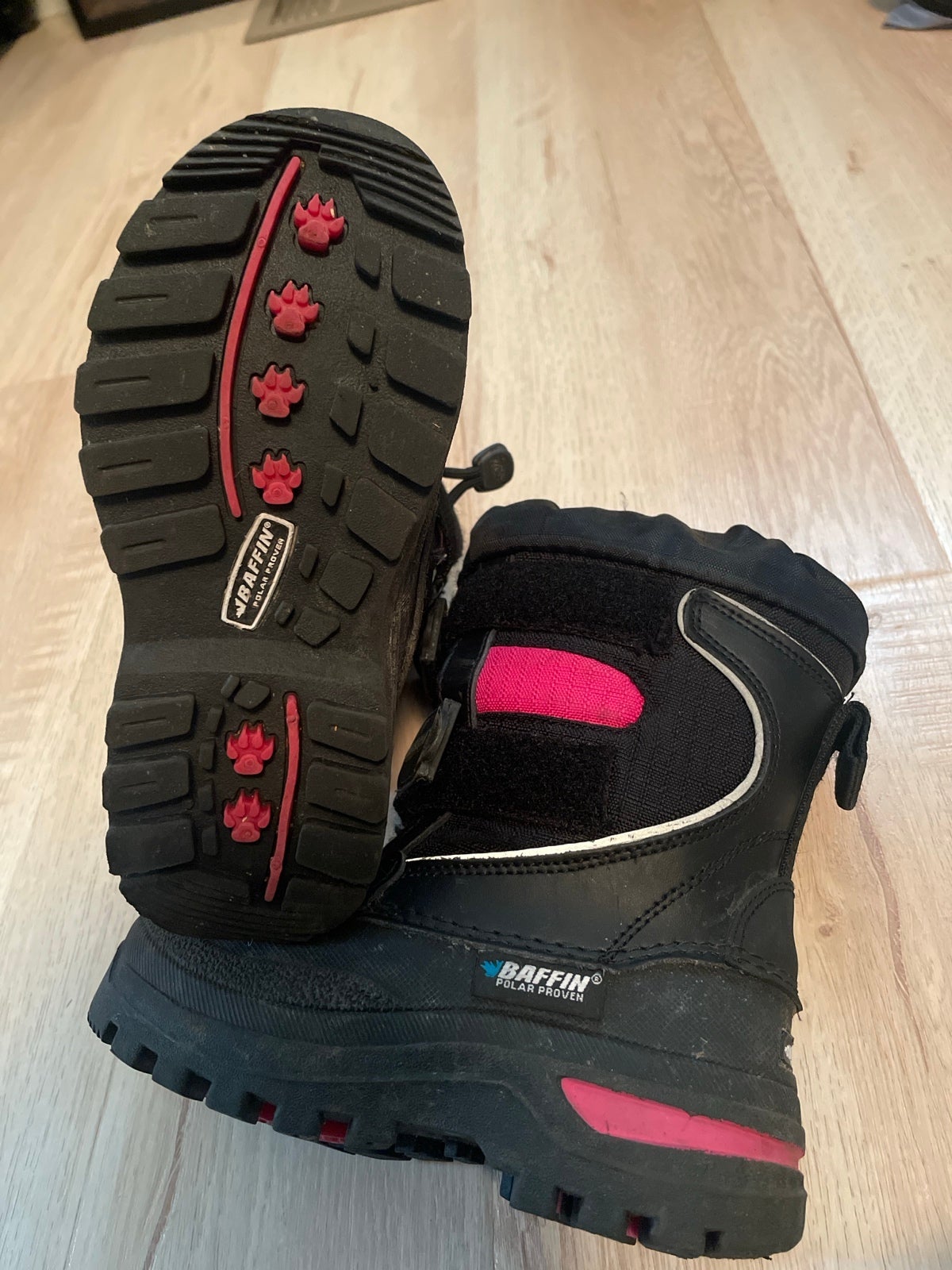 Baffin little kids winter boots-Size 10