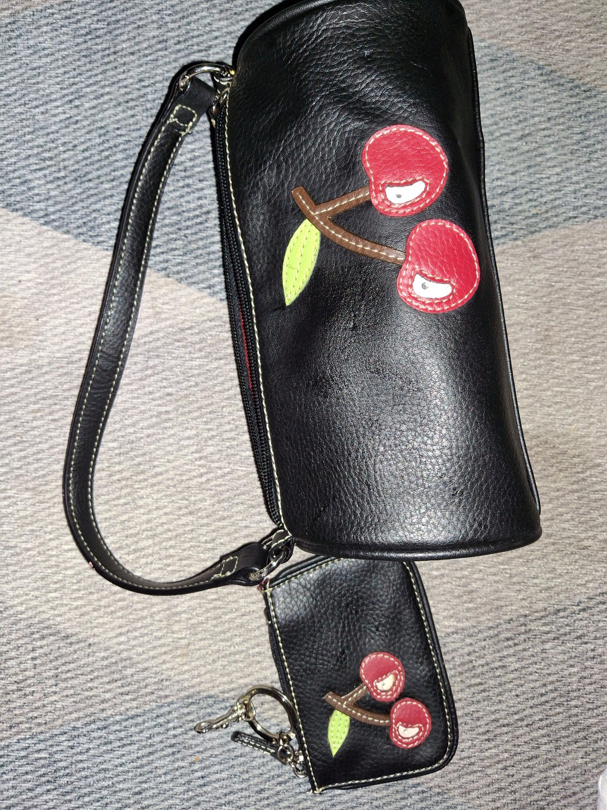 Tommy hilfiger purse