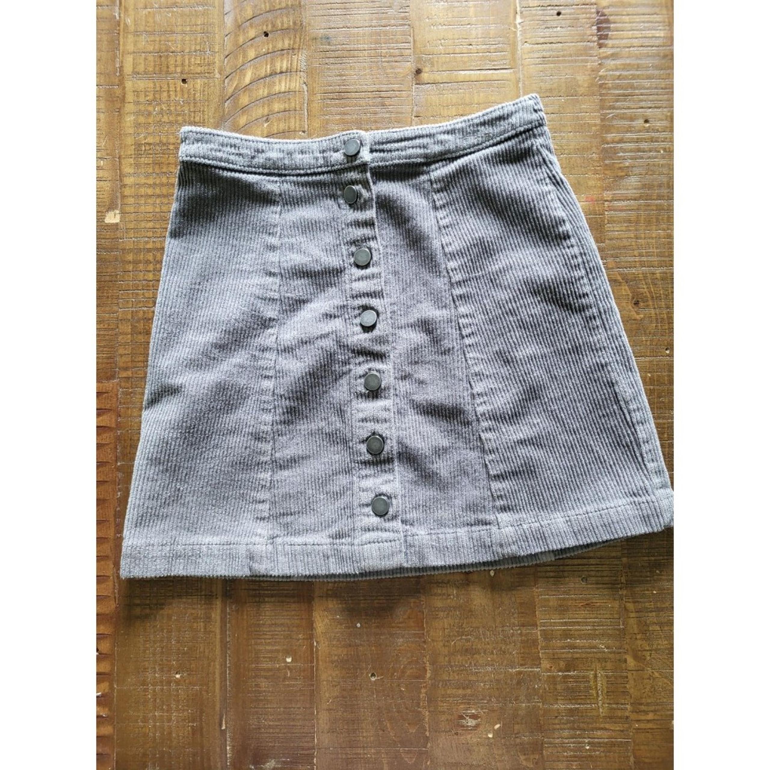 Forever 21 Gray Mini Skirt Size S Corduroy Button Front