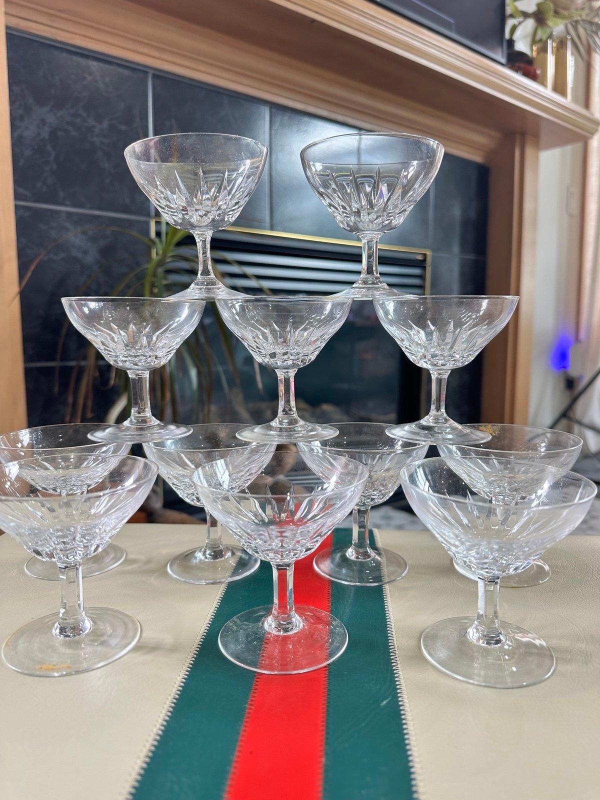 Vintage crystal port wine glasses x12
