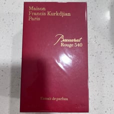 Baccarat Rouge 540 Extrait de parfum