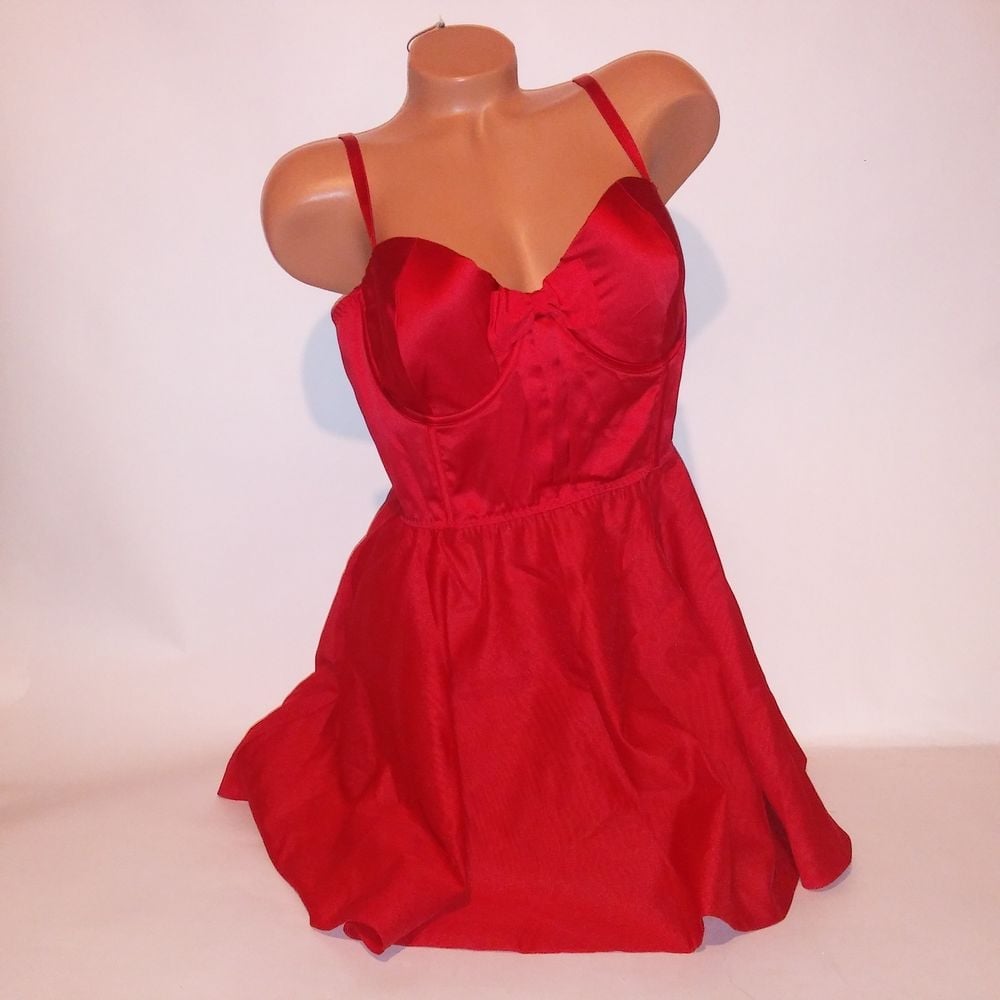 Victoria Secret Lingerie Babydoll XL Red Solid Bow Flowy Underwire New