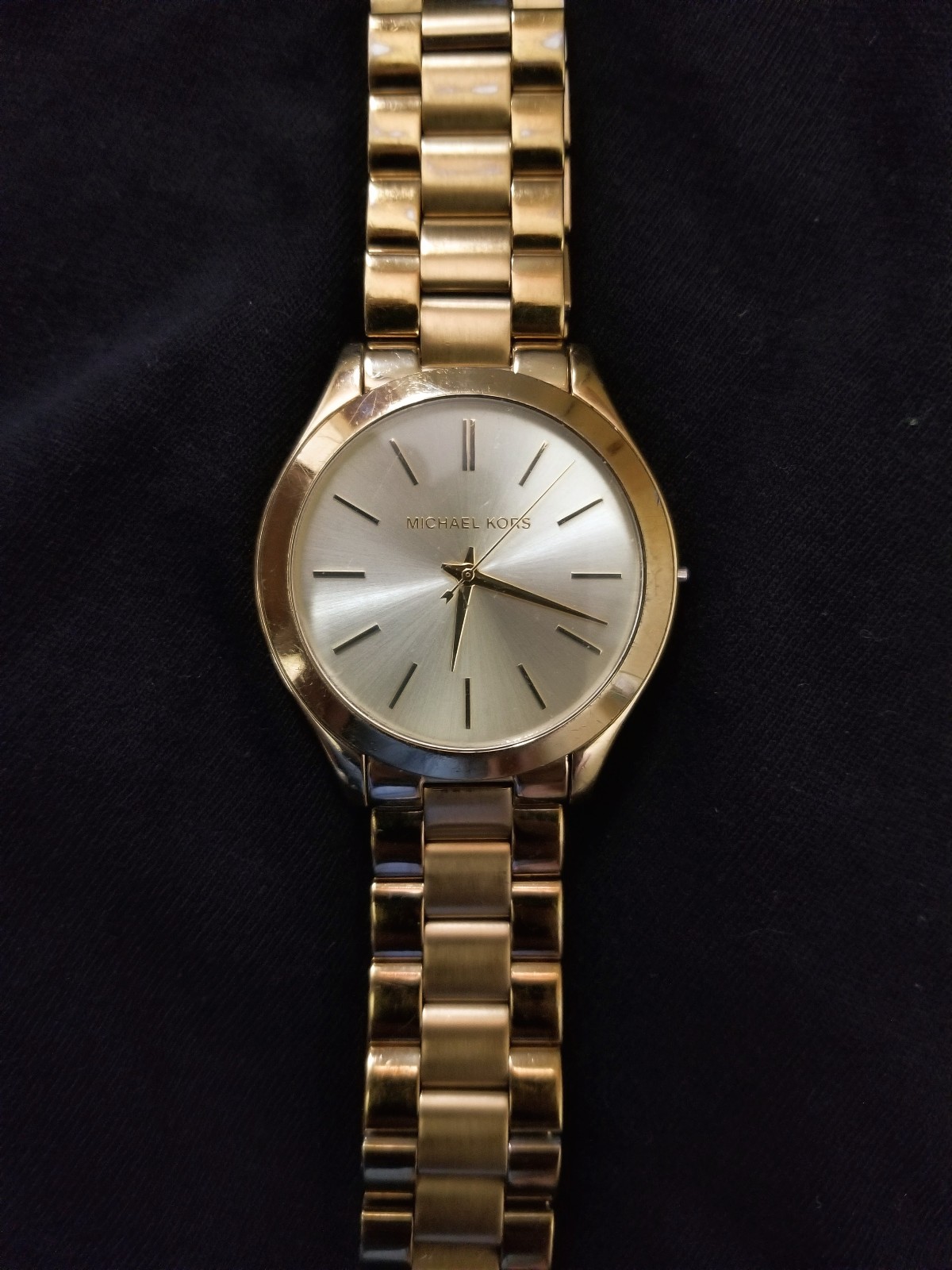 michael kors watch not working