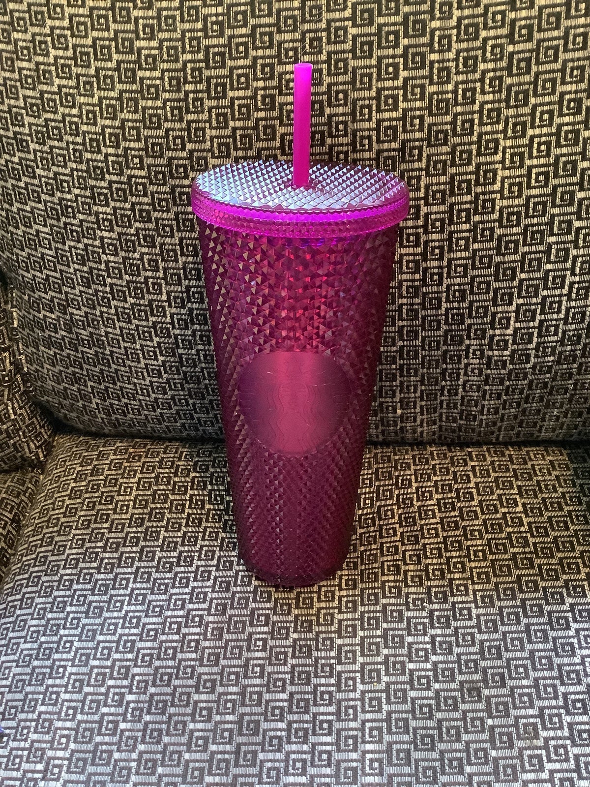 Starbucks Venti studded bling cranberry cup, nwt