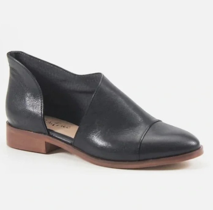 Diba True No Way Out Leather Flat size 7.5