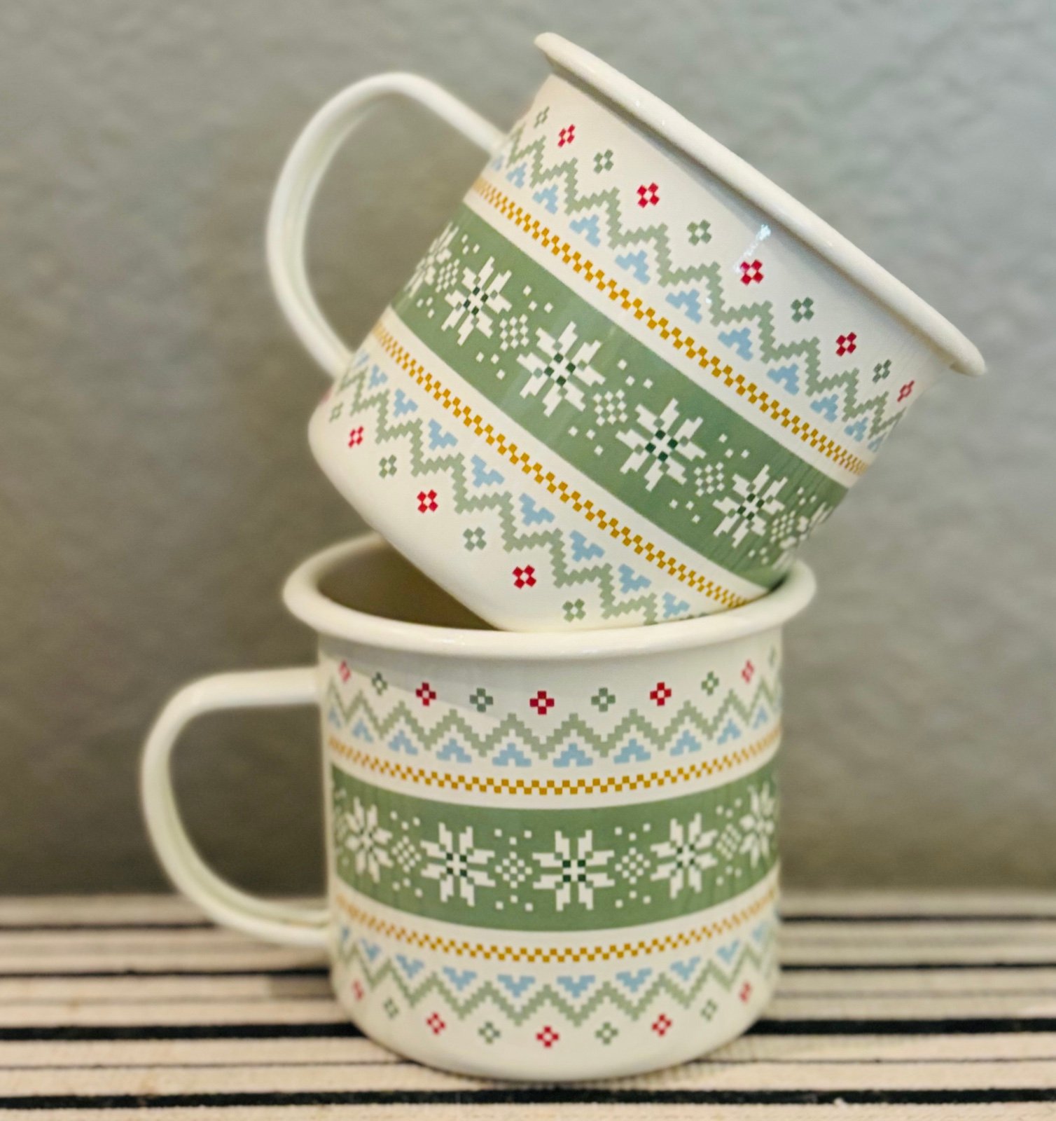 Set of 2 Festive Fair Isle Enamelware Metal Mugs