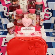BBW Strawberry Pound Cake Bundle