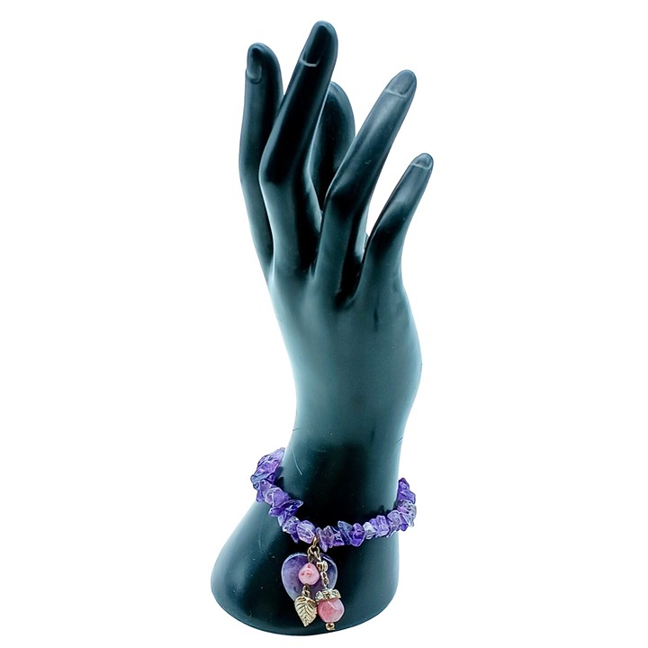 Vintage Avon Amethyst Chip Bracelet with Heart and Leaf Charms, Purple Natural