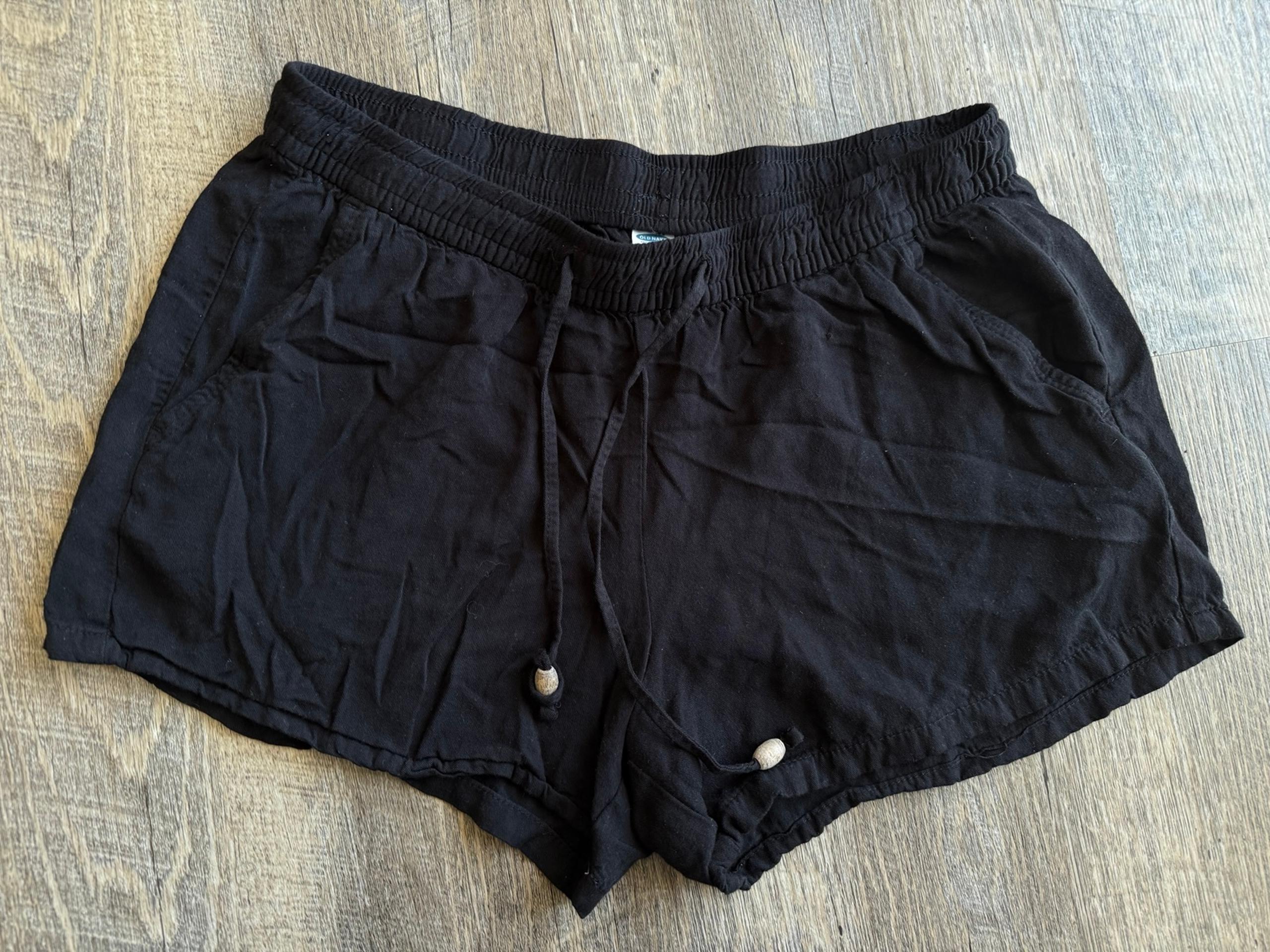 Old Navy Black Pull String Shorts with Pockets Size SMALL Womens
