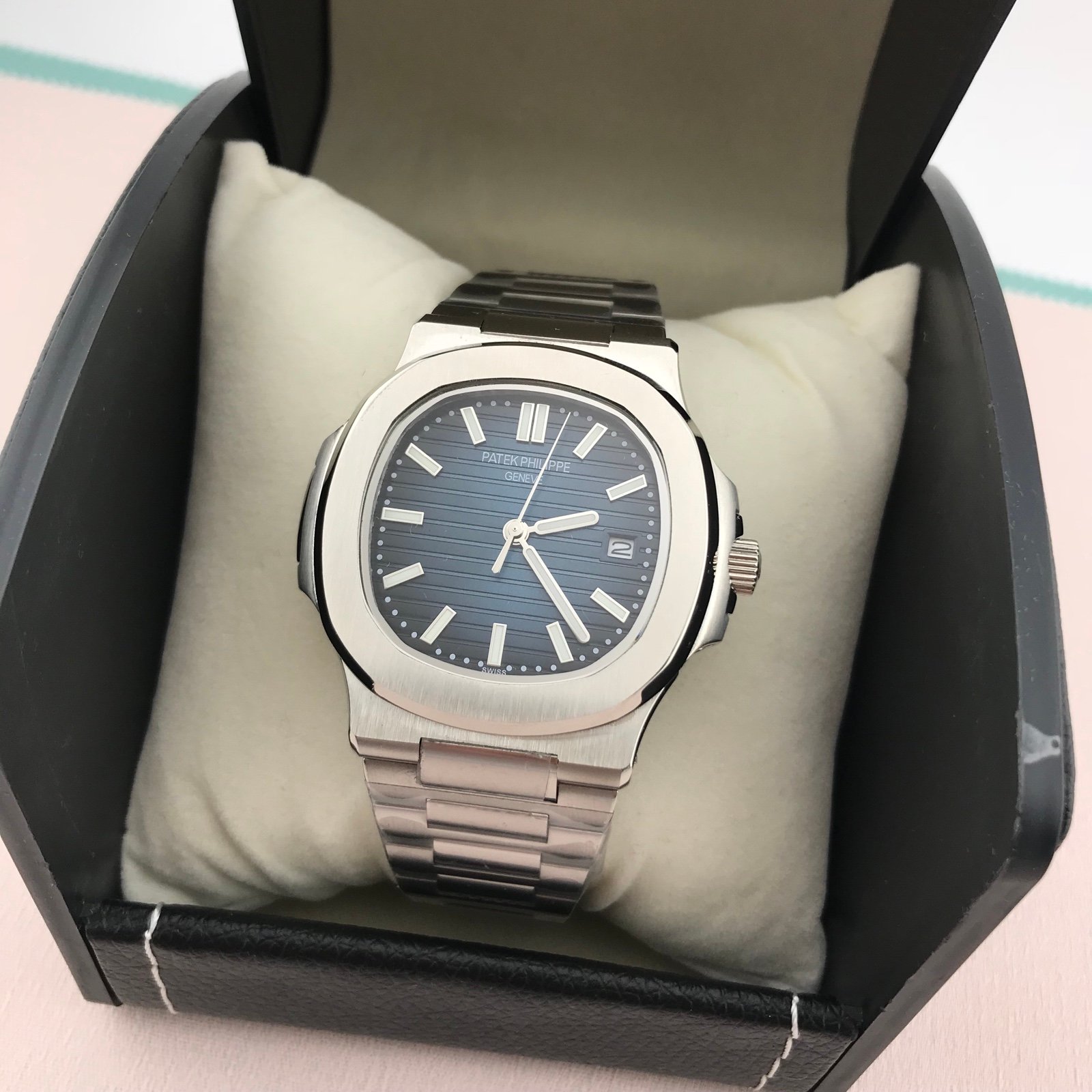 Authentic Black Sporty Elegant Men's Watch 40mm