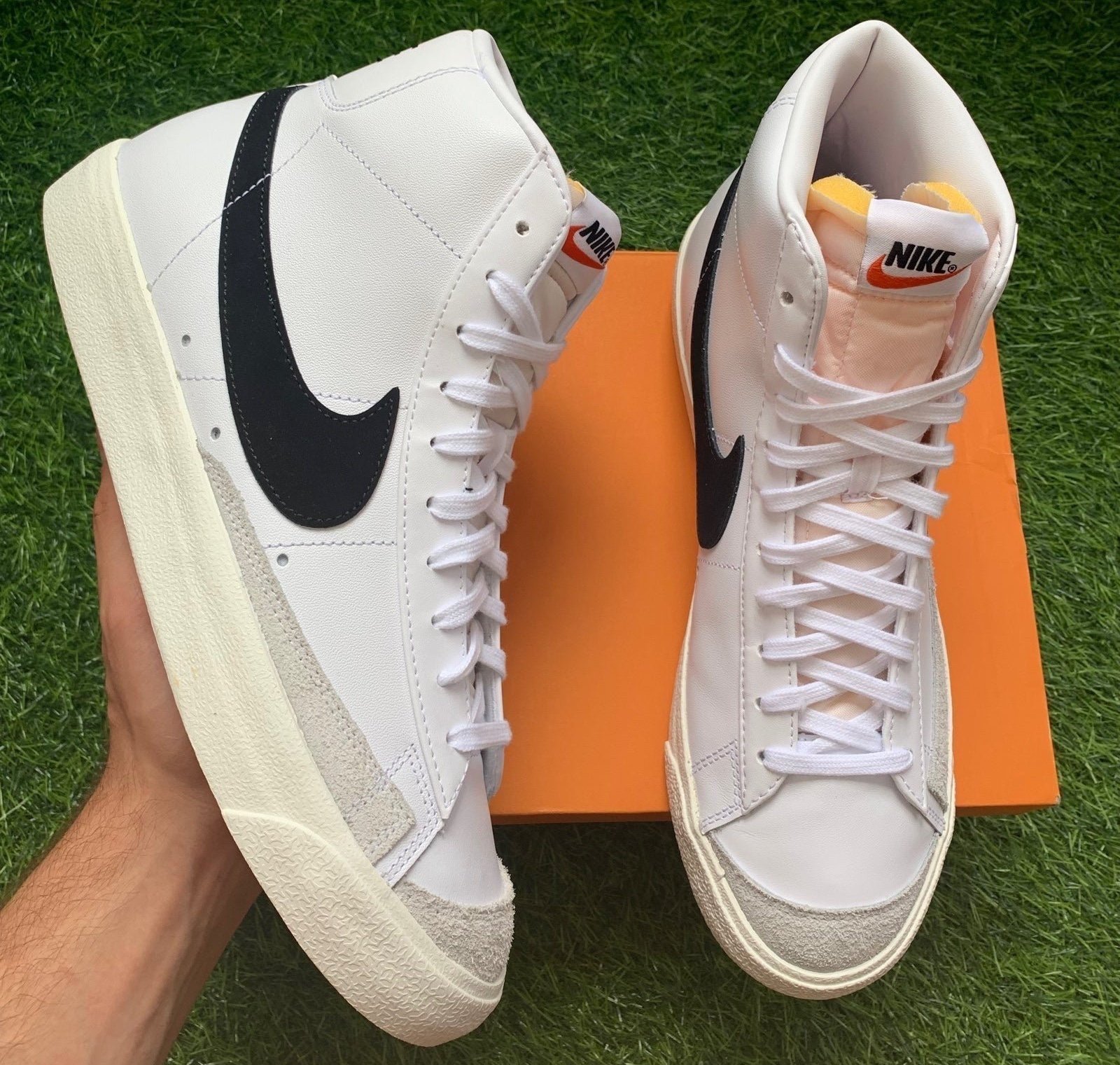 NEW Nike Blazer Mid ‘77 Vintage Black White Women’s Size 10.5