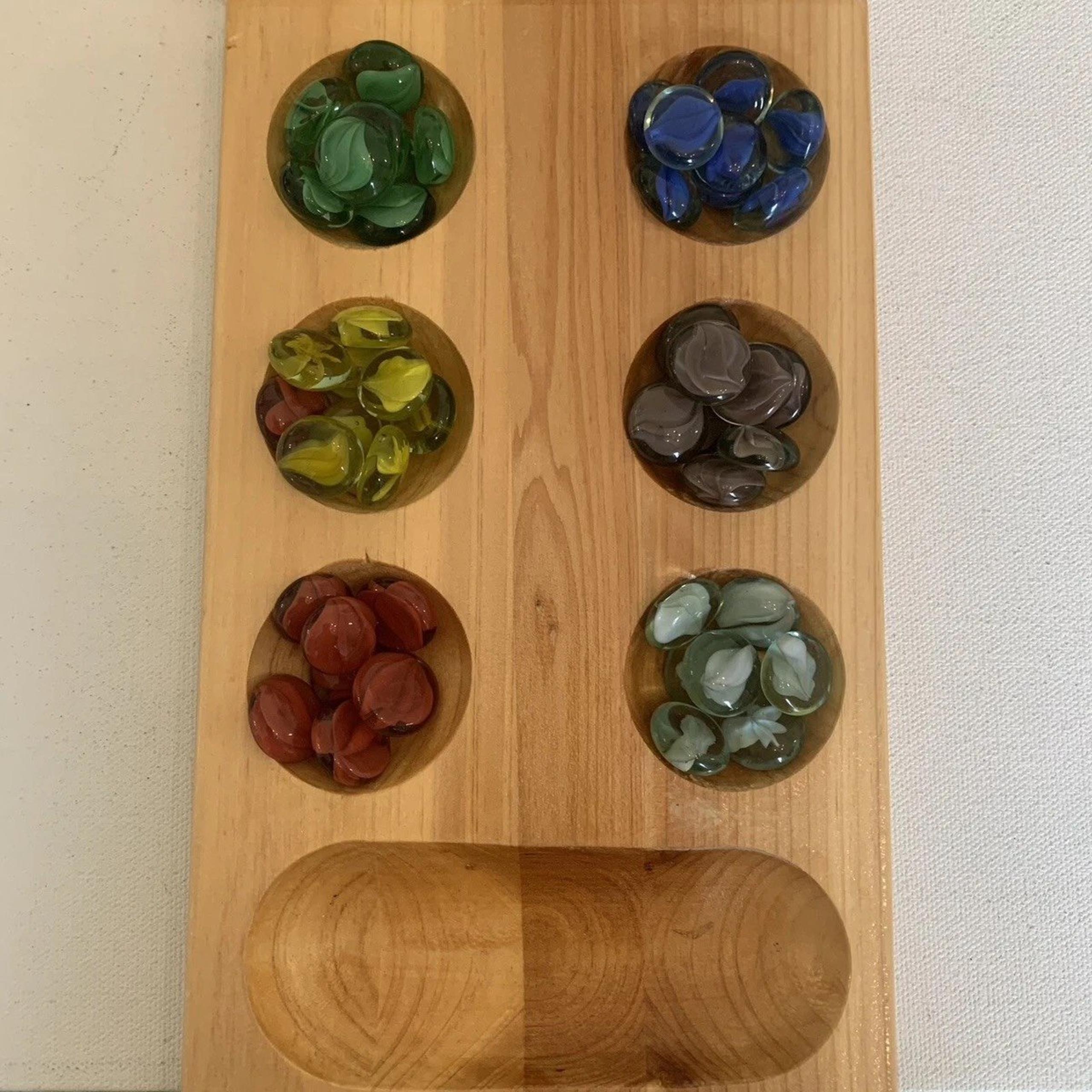 VTG Deluxe Mancala Board Game Solid Oak 47 Glass Pieces Cardinal Industries READ