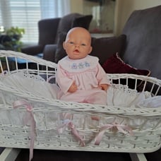 Berjusa Girl Doll with Crib