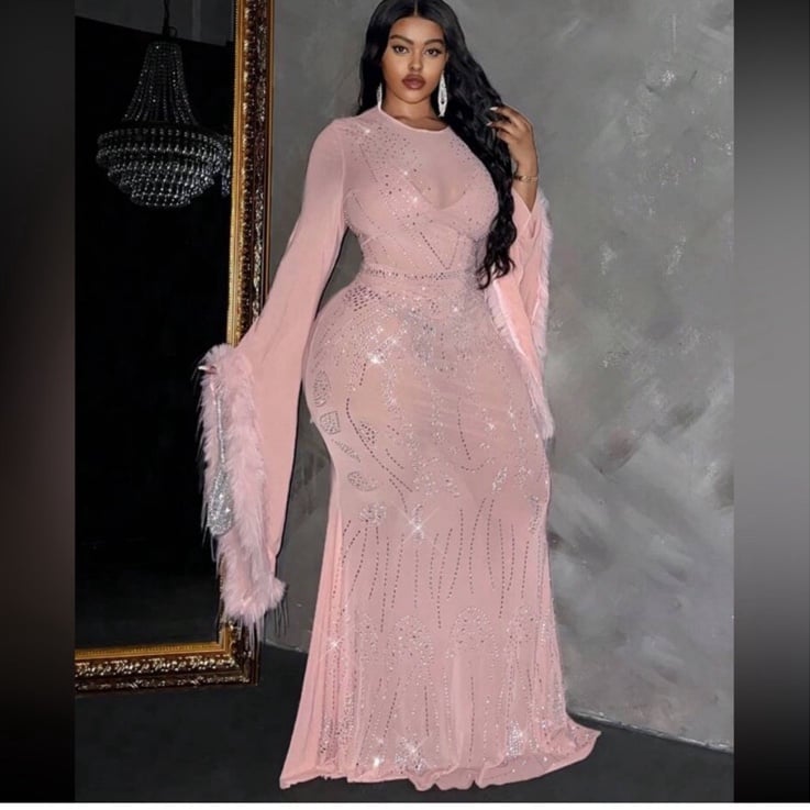 Pink Elegant rhinestone Embellished Fringe Flare Sleeve Mermaid Fashion Dress